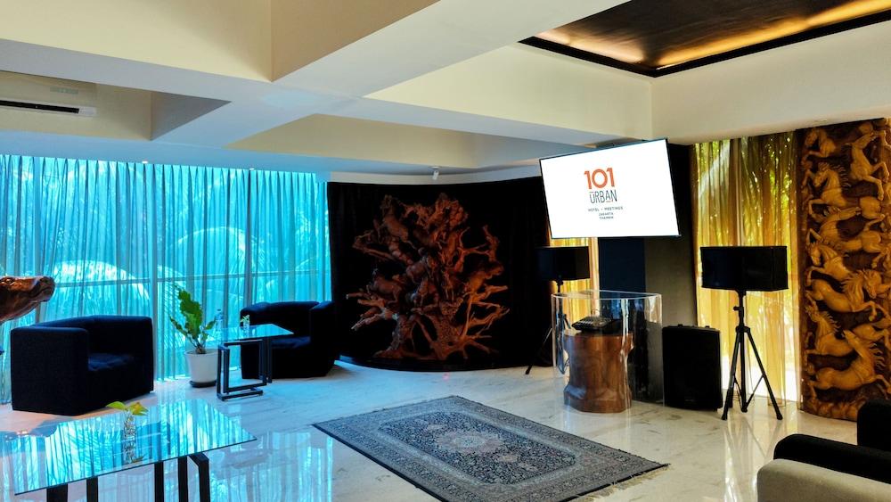 1O1 Urban Jakarta Thamrin מראה חיצוני תמונה