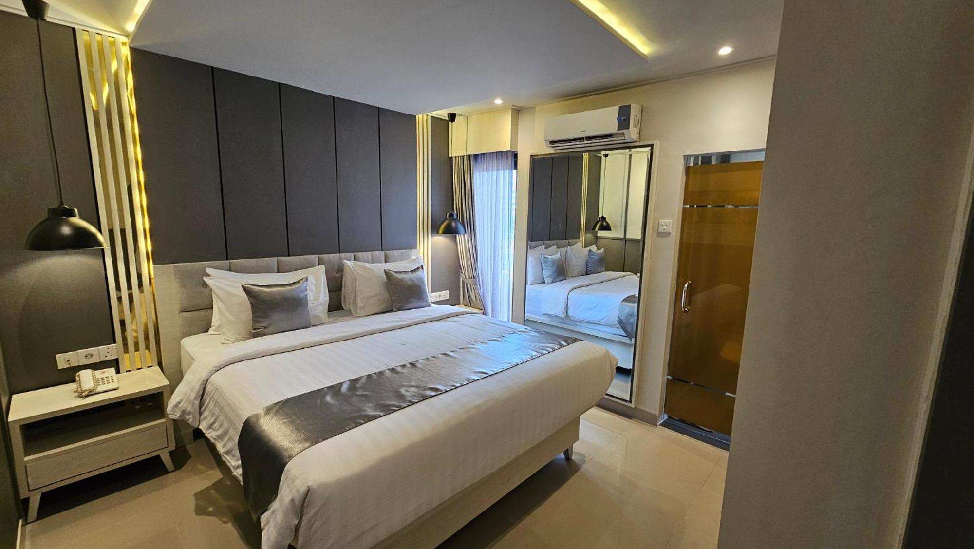 1O1 Urban Jakarta Thamrin מראה חיצוני תמונה